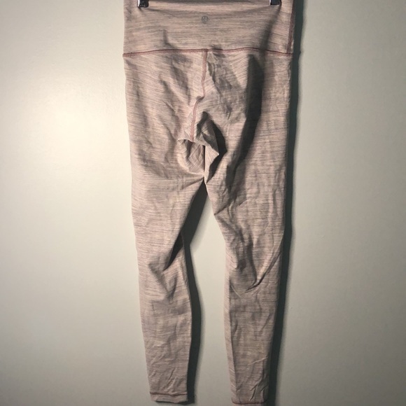 NWOT Lululemon Wunder Under high rise women’s tight 28” long.  Size 8. - Picture 3 of 3